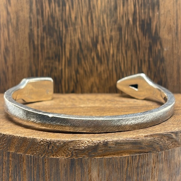 Buck Palmer Maverick Arrow Cuff - Picture 7 of 9